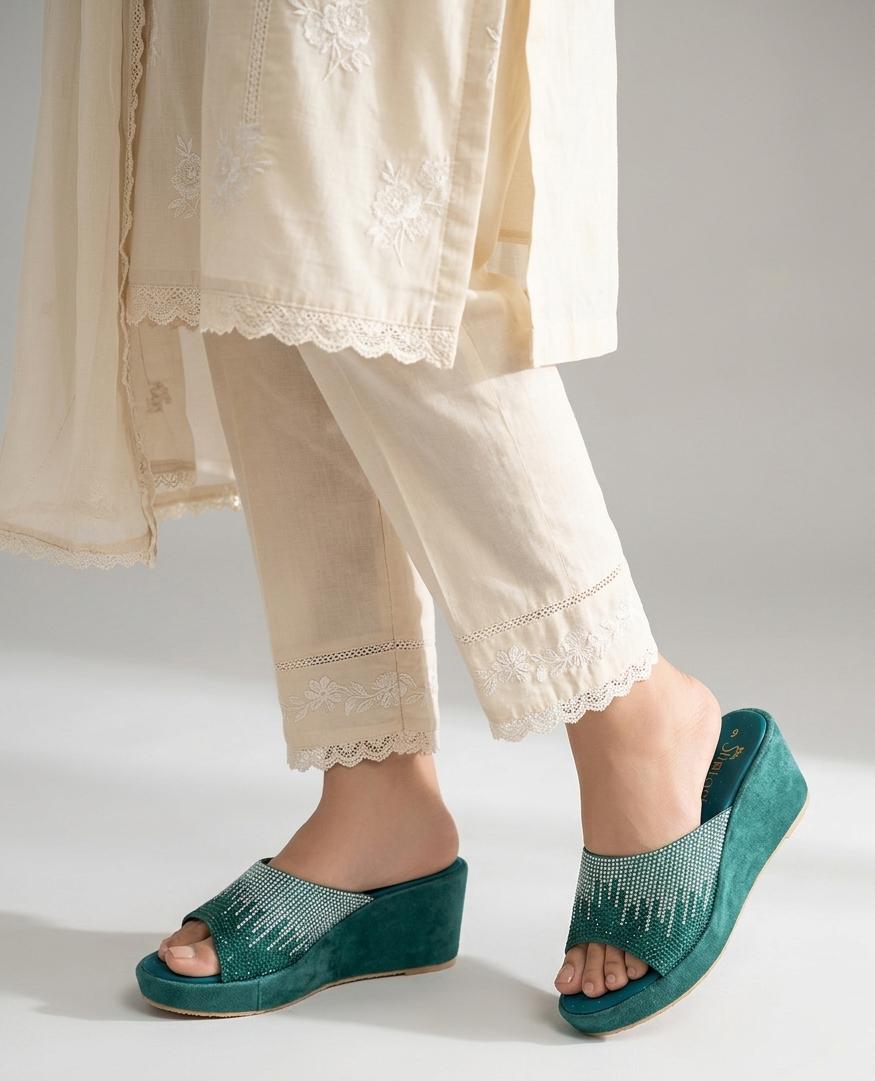 Emerald Glitz Shimmer Wedges